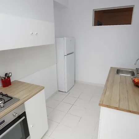 3 Bdrm In Center * Бухарест